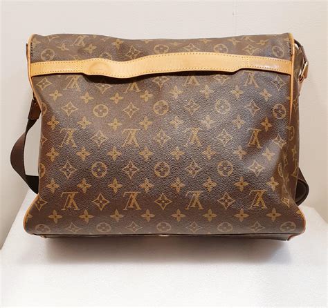 Louis Vuitton Monogram Canvas Abbesses Messenger Bag